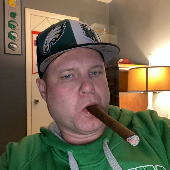 Meet your Posher, Shaun - Picture 2 of 6